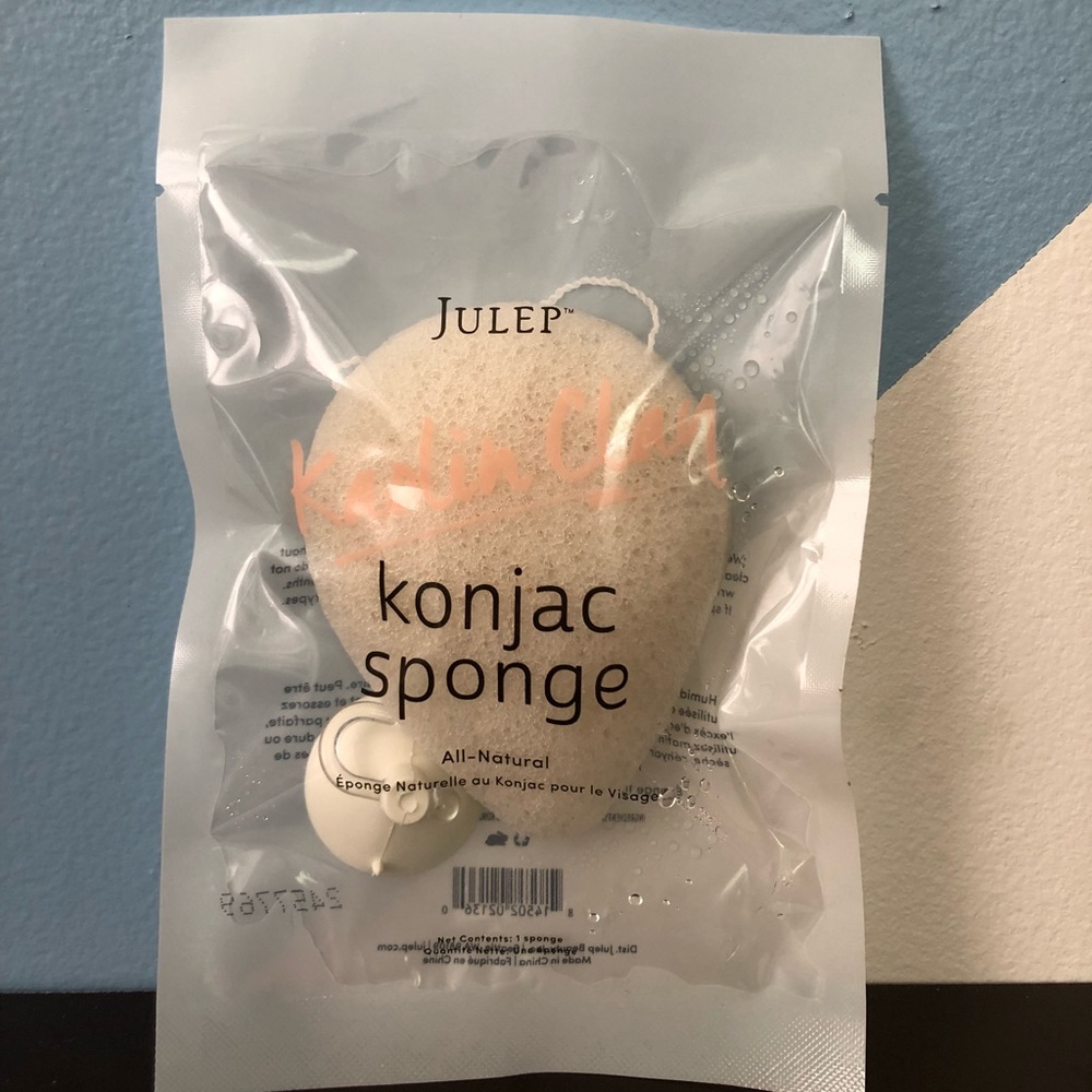 ‼️ 3 for $20 ‼️ Julep Kaolin Clay Konjac Sponge